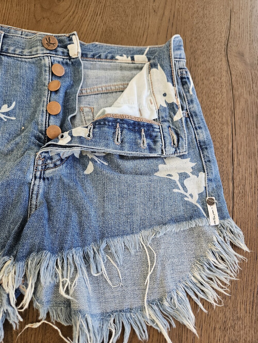 One Teaspoon Blue Floral Frayed Denim Shorts - Picture 3 of 7